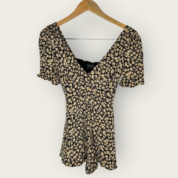 Urban Outfitters Pants - Urban Outfitters Tea Time Floral Plunging Romper | Black Yellow | XS | Smocked V